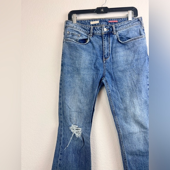 Anthropologie Pilcro Flare Bootcut Distressed Blue Jean Size 30 - Picture 2 of 10